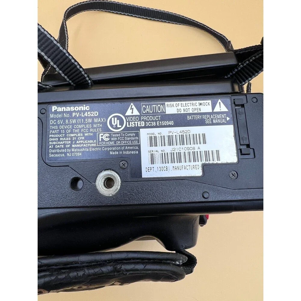 Panasonic PV-L452D Palmcorder 750X Digital Zoom Camcorder Camera w/Case